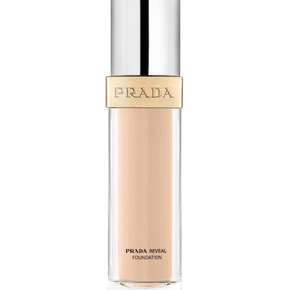Prada . Reveal Skin Optimizing Refillable Soft Matte Foundation. New - Picture 1 of 7